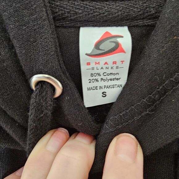 NWOT Black White Noods Get Lucky! Long Sleeve Front Pocket Hoodie Sweater Medium - Picture 3 of 5